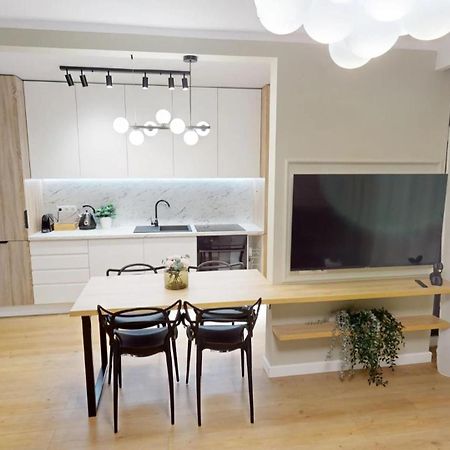 Cozy Apartment Vrt Sibiu Exterior photo